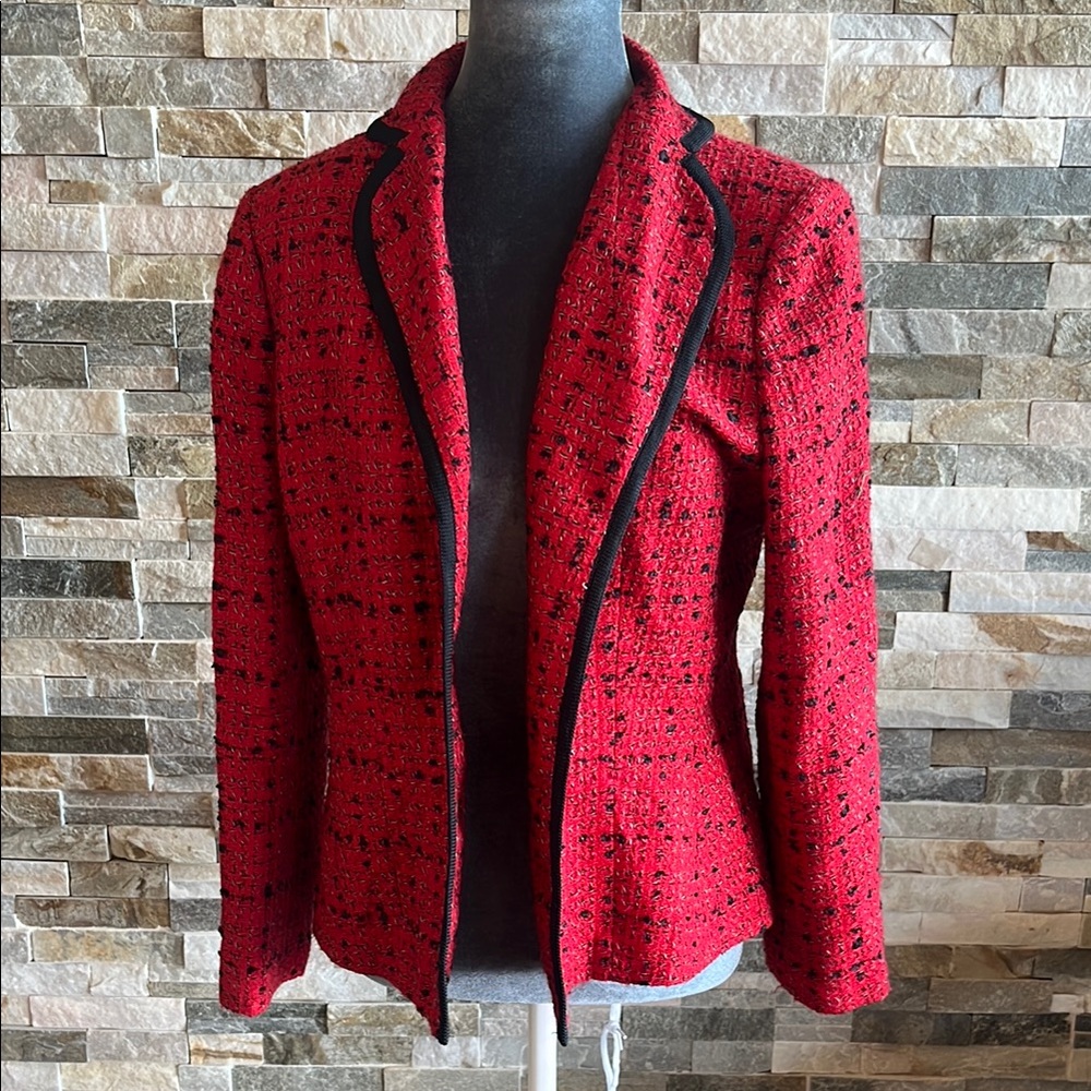 Le Suit Elegant Red Tweed Women's Jacket